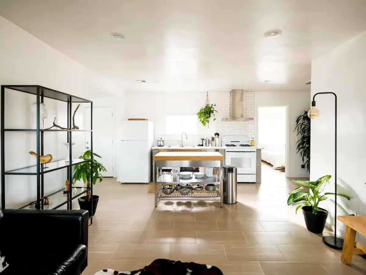The Zen - Outdoor Shower, Gas Fireplace, Walkable To Shops & Restaurants Joshua Tree Dış mekan fotoğraf