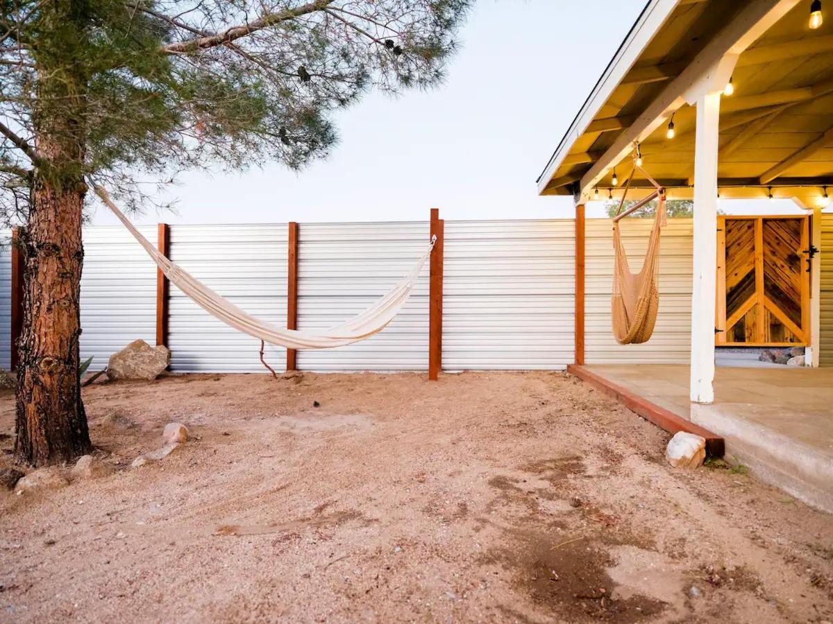 The Zen - Outdoor Shower, Gas Fireplace, Walkable To Shops & Restaurants Joshua Tree Dış mekan fotoğraf
